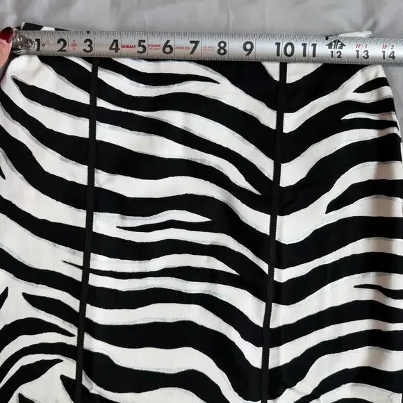 White House Black Market, Black White, Zebra Print, Knee Length, Pencil Skirt-00 - Picture 6 of 9